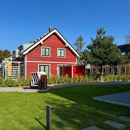 Lee Holiday home